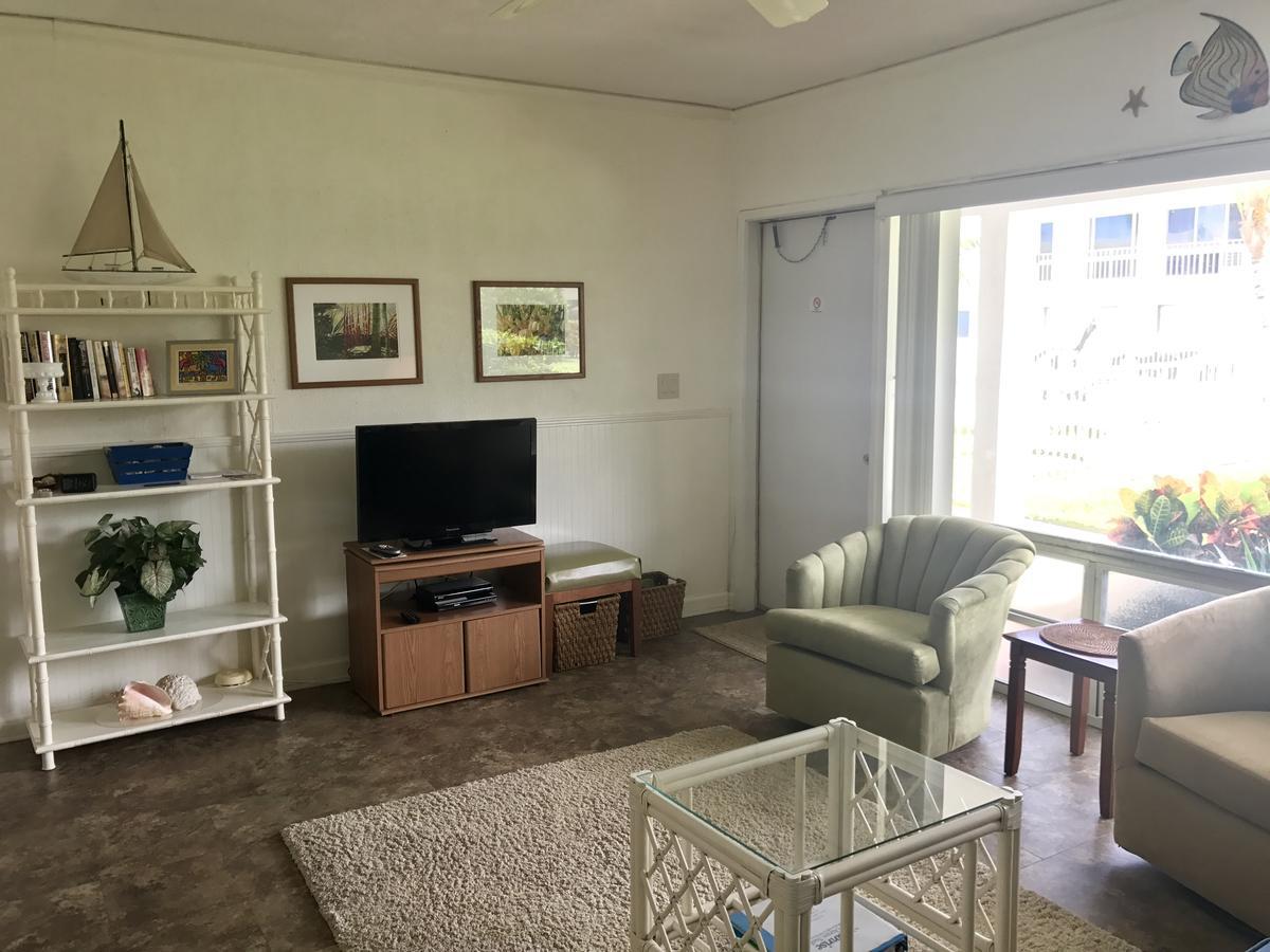 Sunrise Ocean Suites ヒルスボロ・ビーチ エクステリア 写真