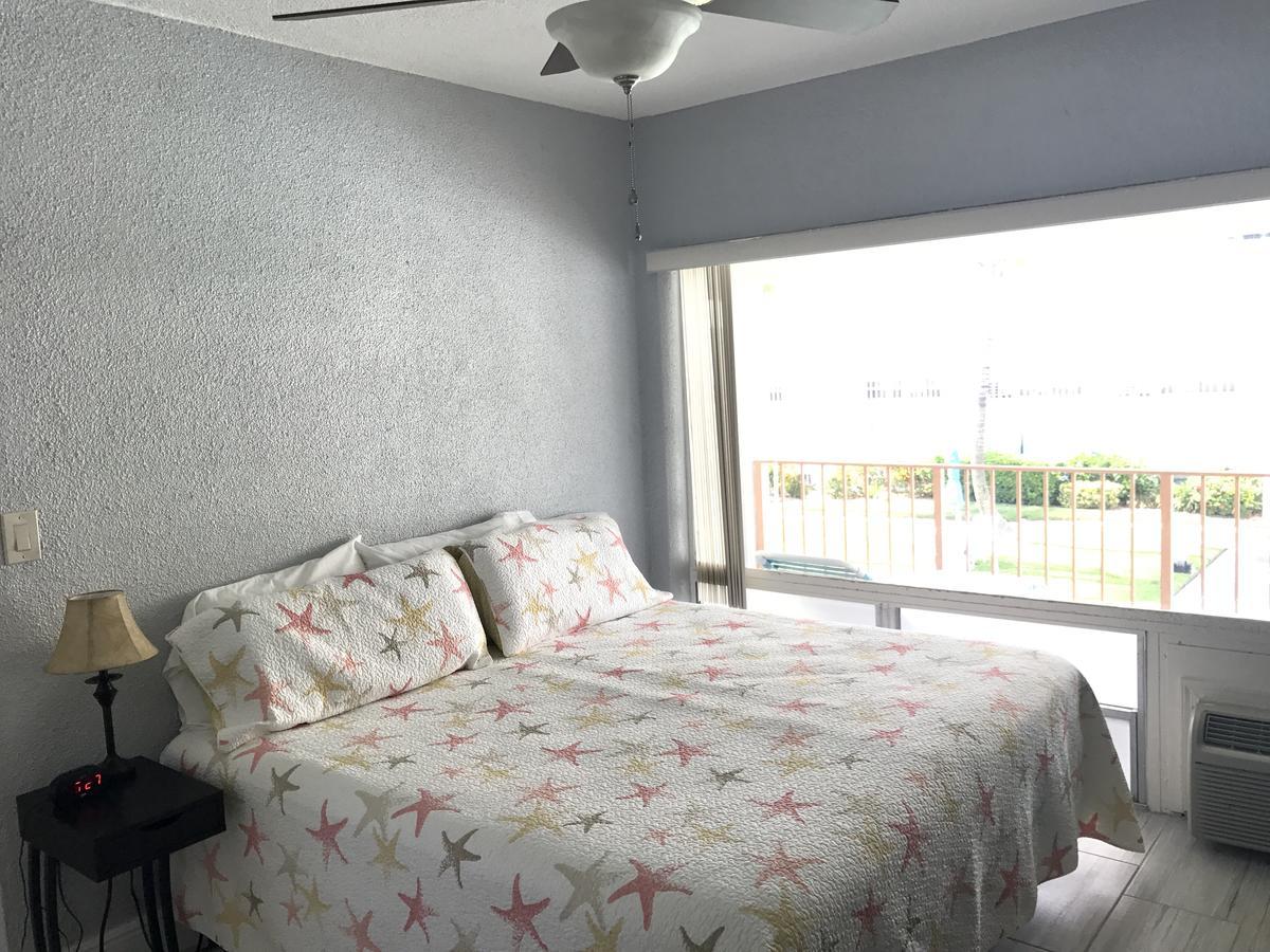Sunrise Ocean Suites ヒルスボロ・ビーチ エクステリア 写真